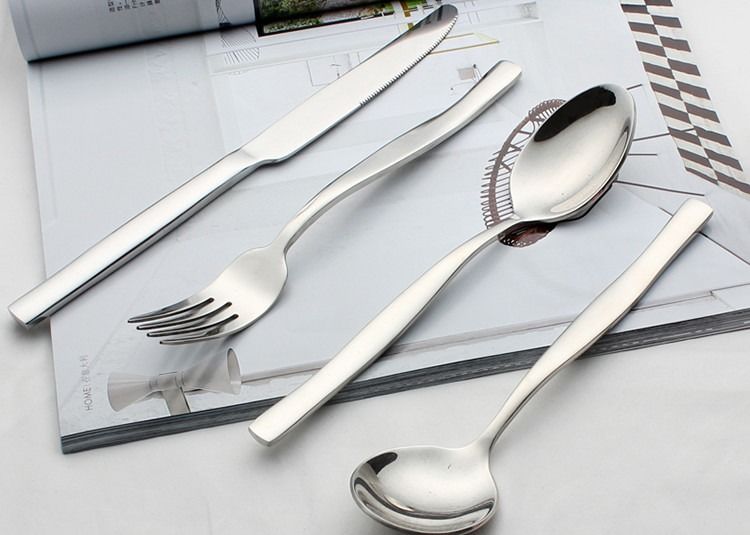 Glossy 25Pcs Stainless Steel Cutlery Flatware Set For Restaurant