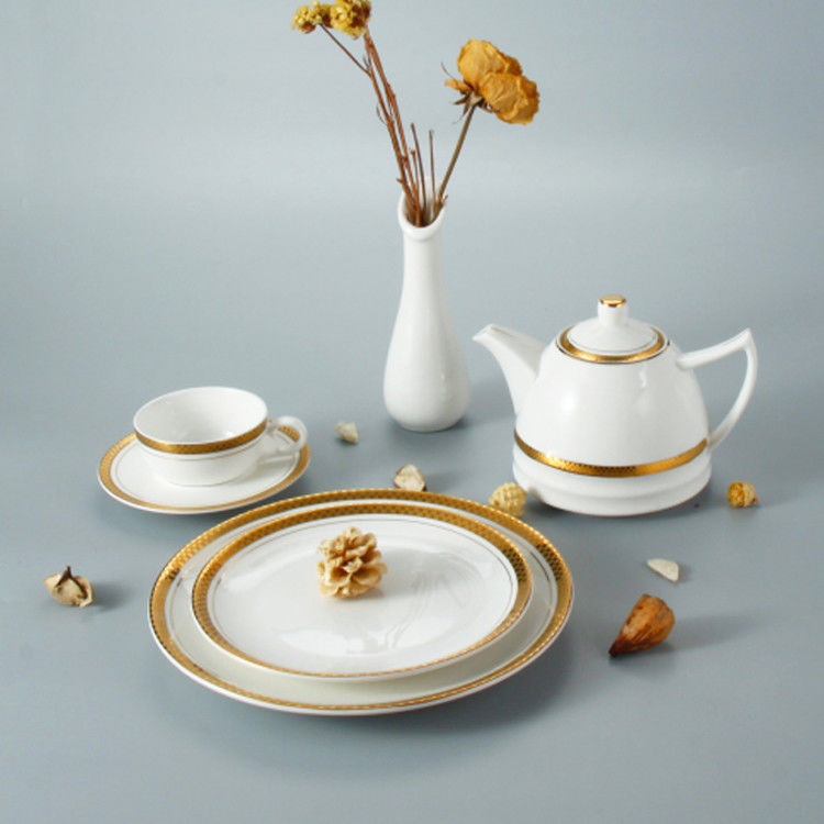 Porcelain Gold Party Wedding  8.25" Ceramic Dinnerware Set